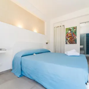 https://villetta-blu-centro.sicilyhotelsitaly.net